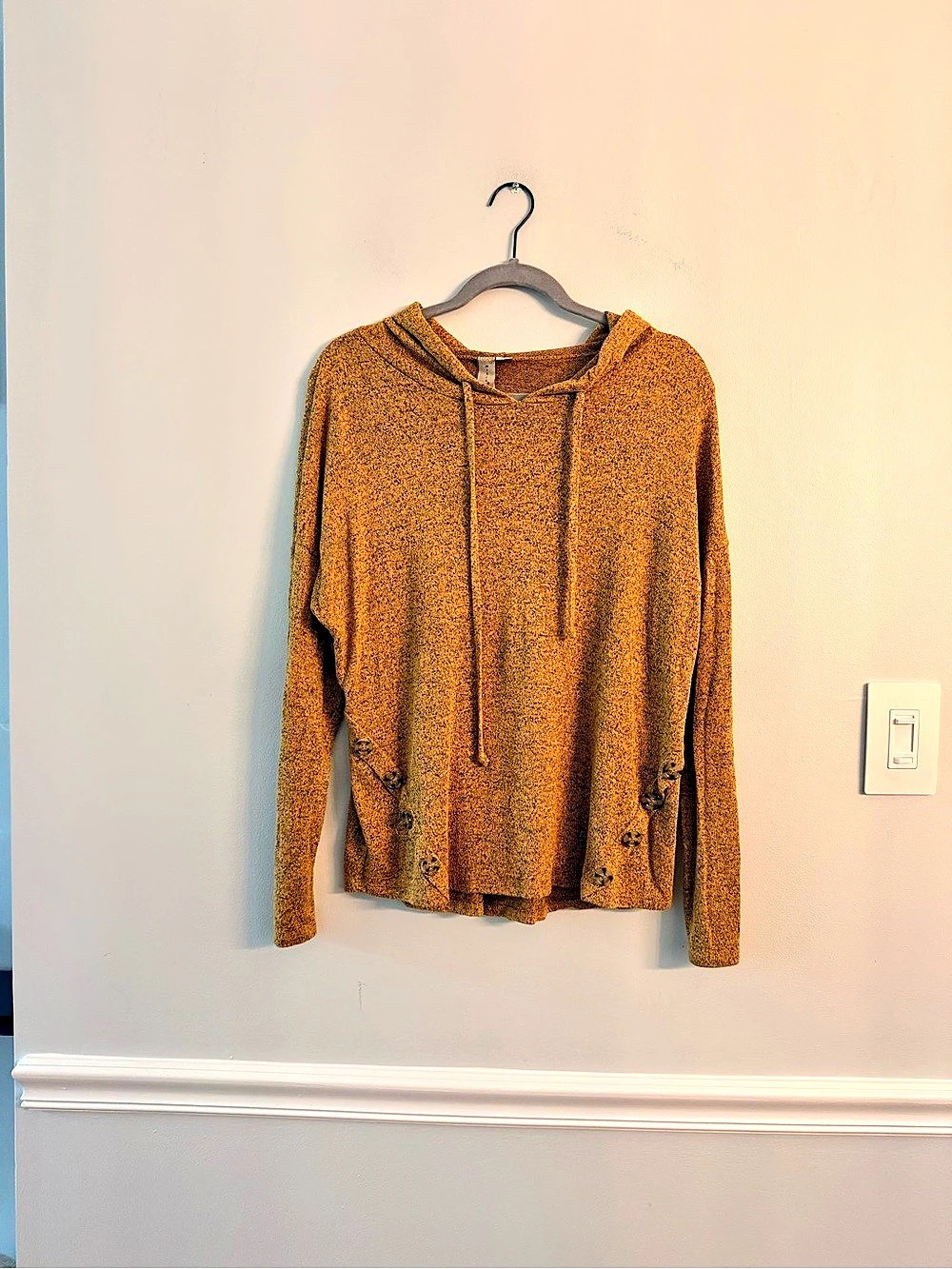 Miss Me Hooded Top in Dark Yellow Size Large